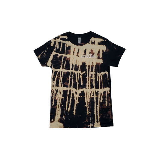 Pour "Know God Will." Tee