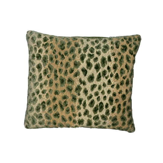 “Jaded Cheetah” Throw Pillow
